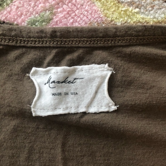 Market v neck tee - olive green - Picture 2 of 11